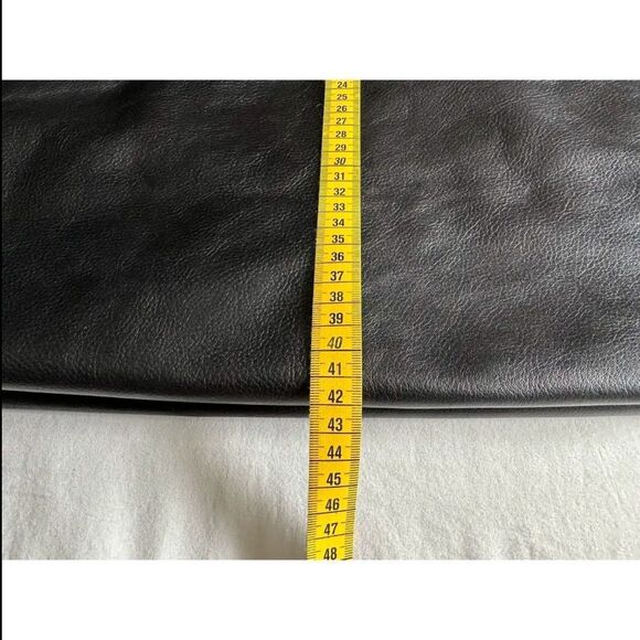 Givenchy Rare George V Tote w/ Iconic Stars 3D Embossed, Black, Preowned - Picture 8 of 9